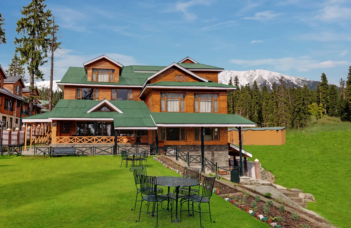 best hotels in gulmarg, kASHMIR