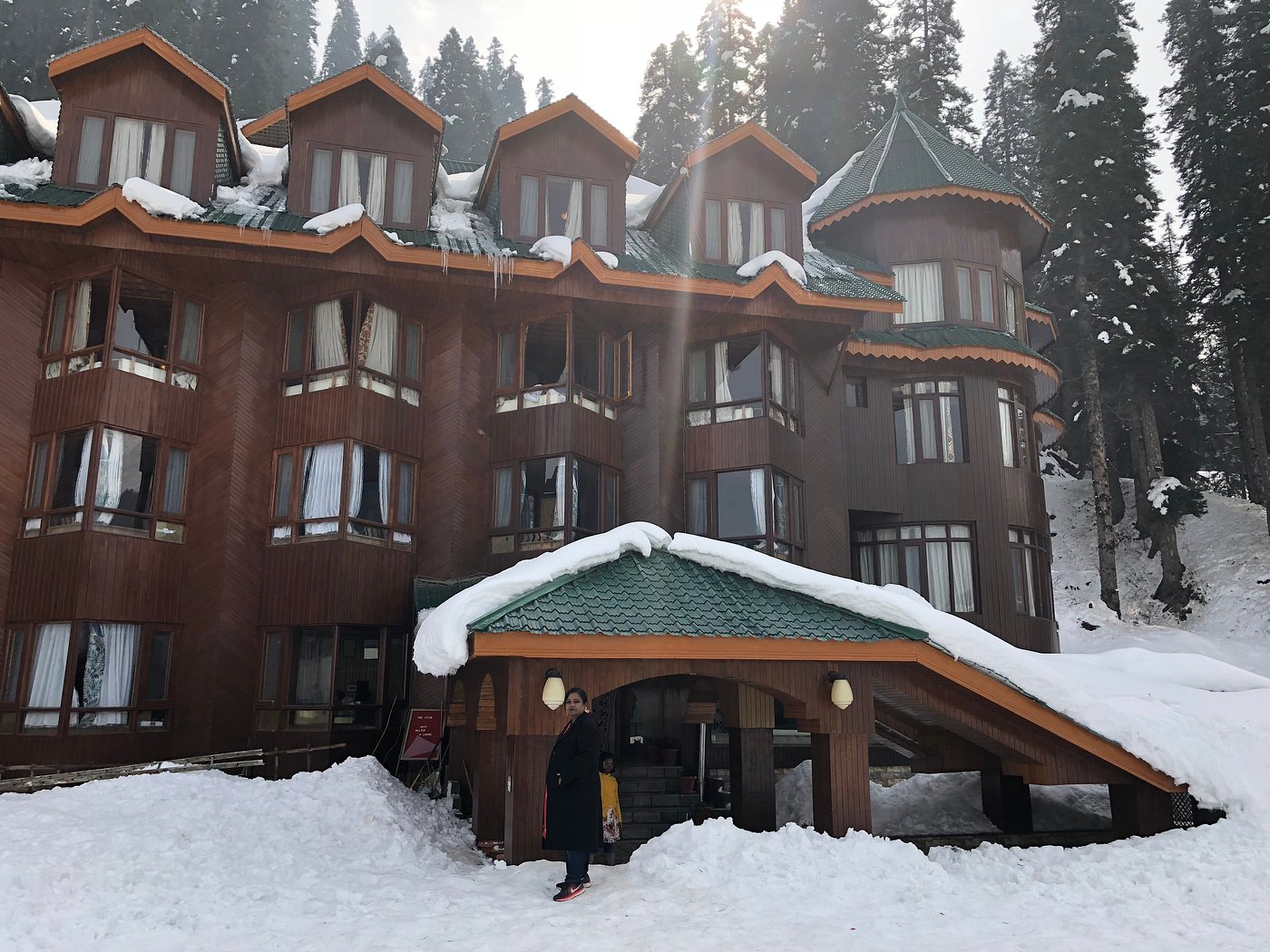 best budget hotel in gulmarg
