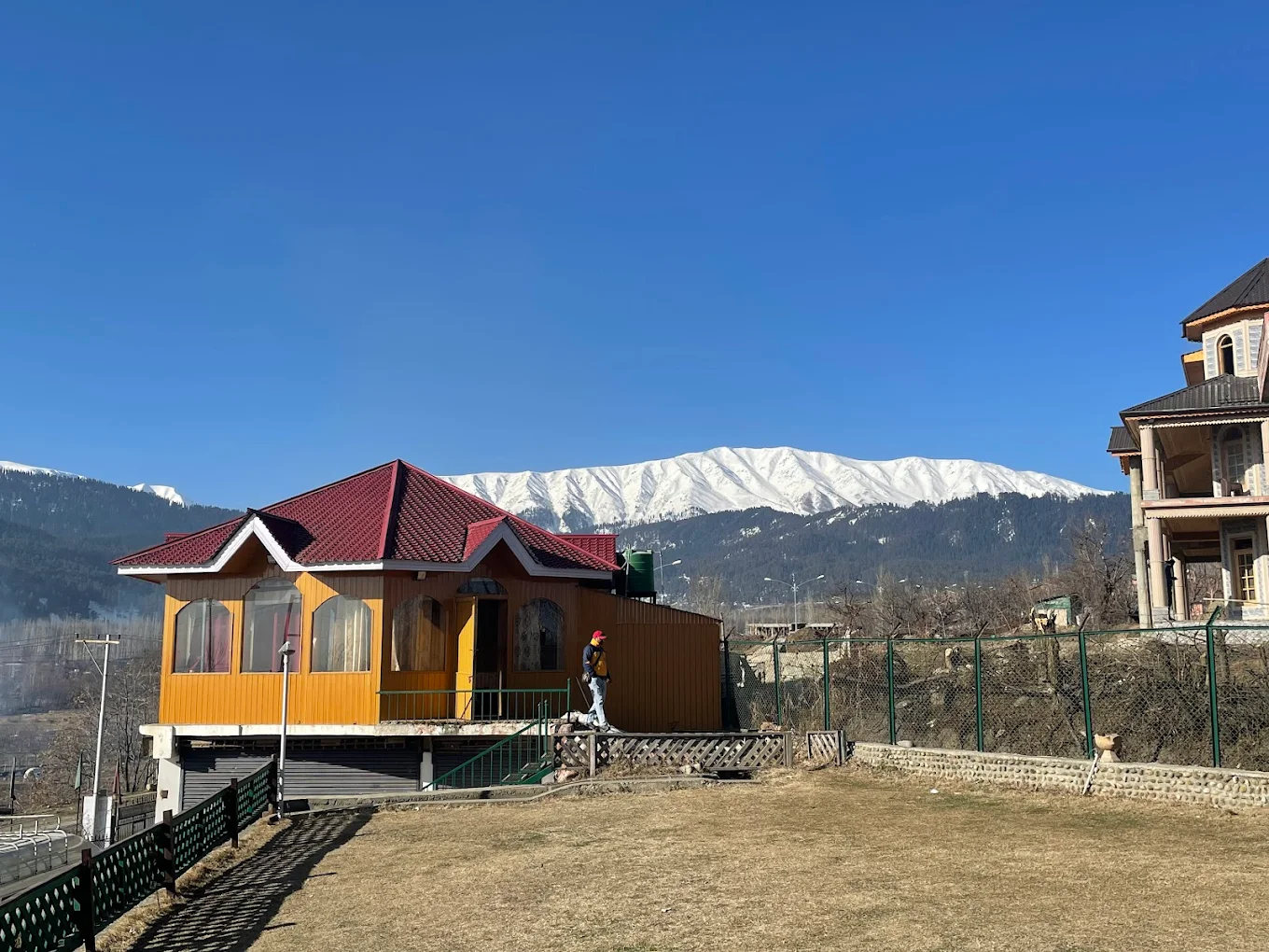 best hotels in kashmir