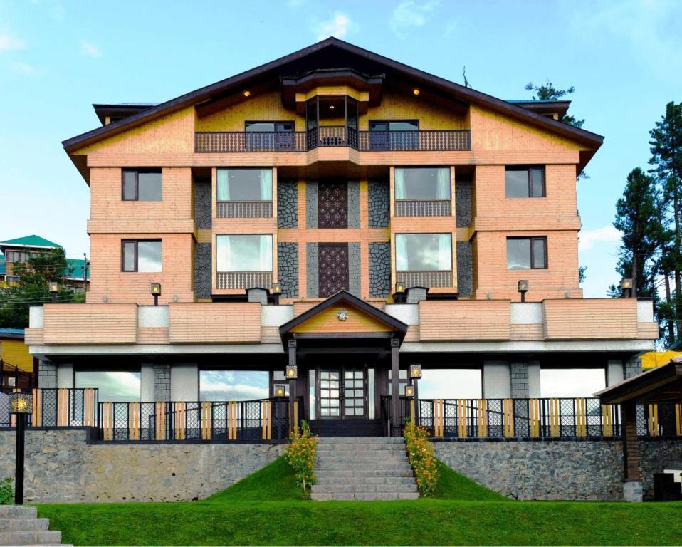 best stay options in gulmarg, kashmir