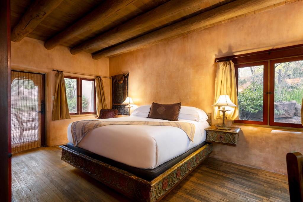 El Monte Sagrado Resort & Spa

