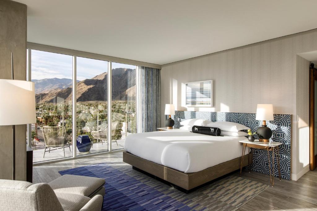 Kimpton Rowan Palm Springs Hotel by IHG