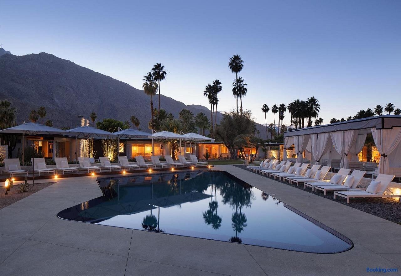 best stay in palm springs