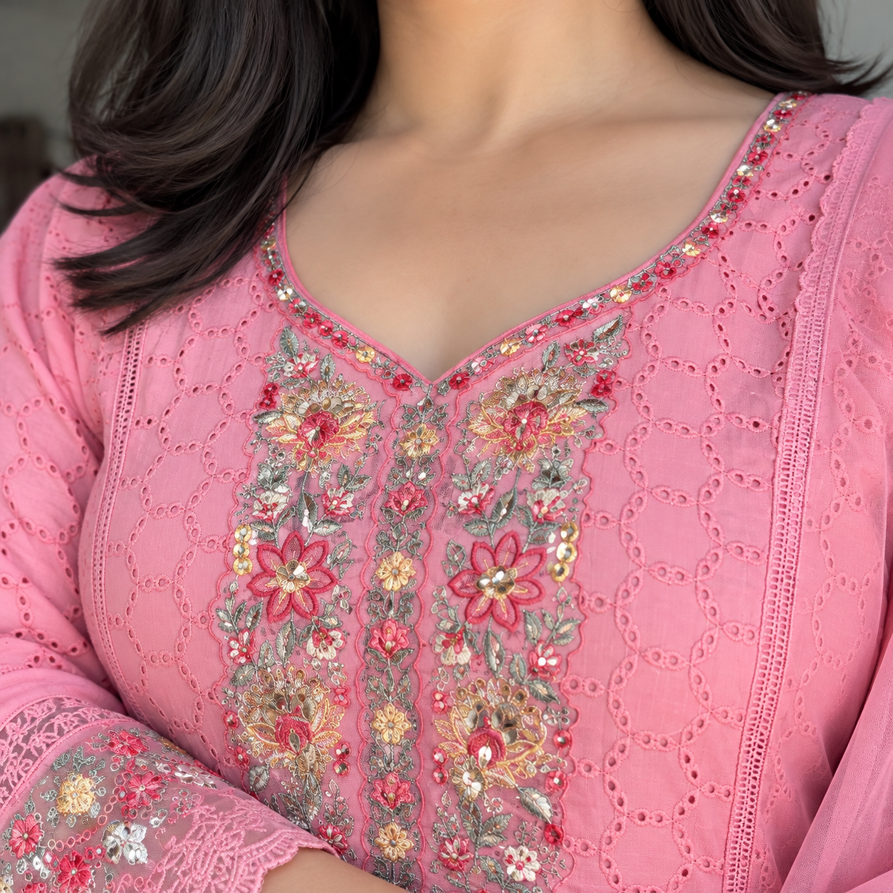 Women’s Pink Embroidered Kurta Pant Dupatta Set with Cutwork Detailing - Image 3