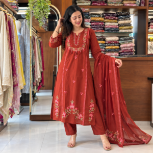 Women’s Rust Red Embroidered Kurta Pant Dupatta Set with Floral Thread Work